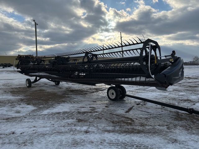 2018 MacDon FD75 40 ft Flex Draper Combine Header