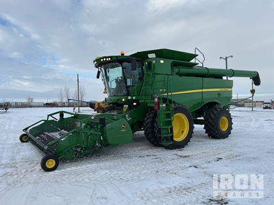 2016 John Deere S670 حصادة مجمعة