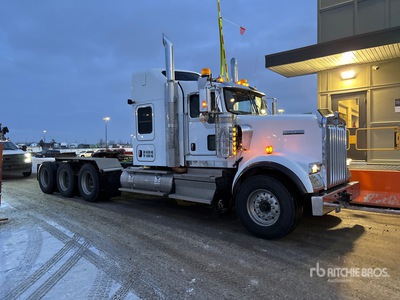 2021 Kenworth W900 8x6 Heavy Haul Tri/A Slaapcabine Tractor