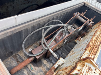 Hydraulische Brechmaschine