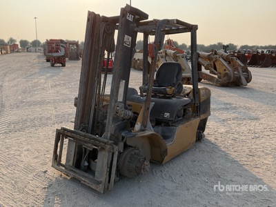 2008 Cat DP30NT 3 ton Forklift (Inoperable)