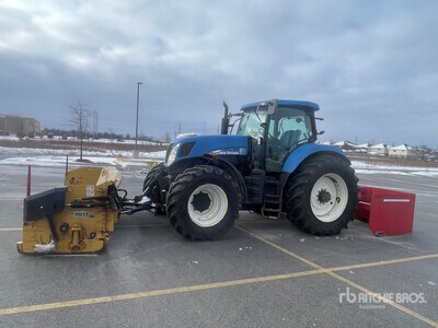 2008 New Holland T7030 4WD Tractor Agrícola