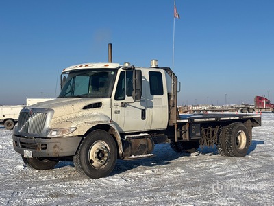 2007 International 4300 SBA 4x2 Extended Cab Flatbed Truck