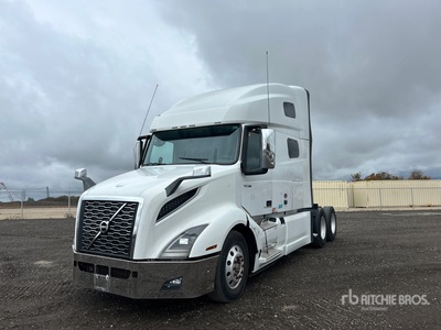 2020 Volvo VNL 6x4 T/A Sleeper Truck Tractor