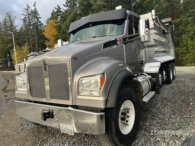 2020 Kenworth T880 14x4 Super 18 Five Axle Dump Truck