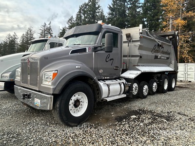 2020 Kenworth T880 14x4 Super 18 Five Axle Dump Truck