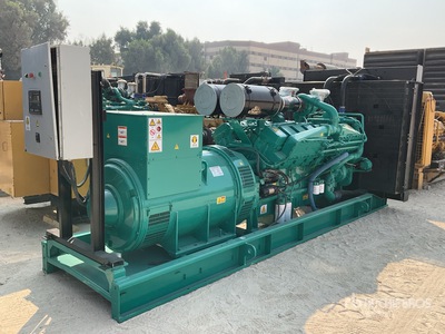 2011 Stamford 1250 kVA Skid-Mounted Generator Set