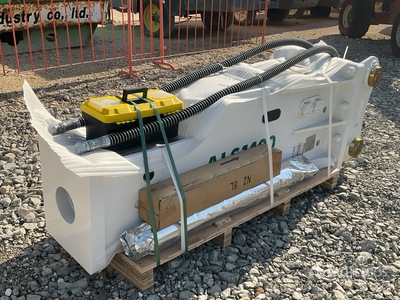 2025 LYALS LY1400 ブレーカー (Unused)