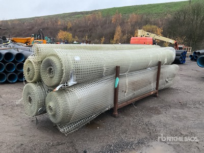 Quantity of (4) Rolls Of 4.7M Length Geogrid Divers - Industriel