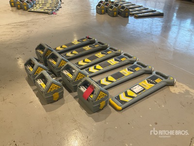 Quantity of (12) Cable Detectors & Quantity Of 6 Signal Generators