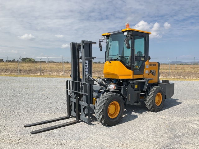 2025 ACCODR FT-38K 8300 lb 4x4 Montacargas Todo Terreno (Sin Usar) / Rough Terrain Forklift (Unused)