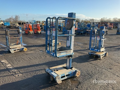 2015 Power Tower Peco Vertikaler Mastlift