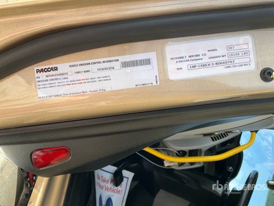 2024 Peterbilt 567 6x4 Tri/A Camión dumper