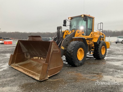 2012 Volvo L120G Chargeuse sur pneus