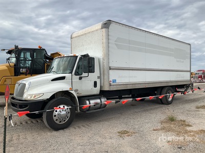 2019 International 4300 4x2 Moving Camion fourgon