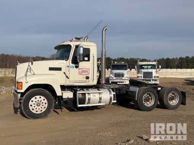 2013 Mack CHU613 6x4 Day Cab Truck Tractor