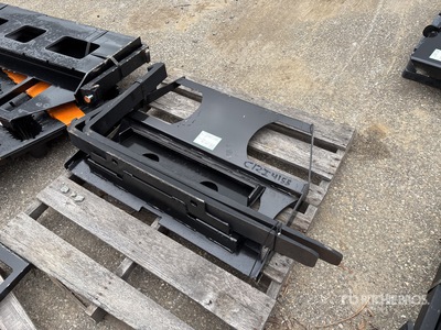 2025 Kit Containers MUFF-36-42 42 in Horquillas para minicargadora