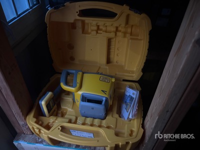 2025 Spectra Precision LL300S Slope Match Rotary Laser niveau (Unused)