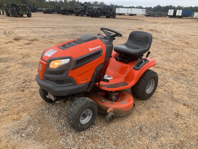 Husqvarna YTH2042 Mower