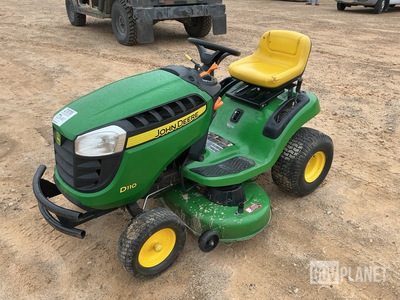 John Deere D110 Lawn Mower