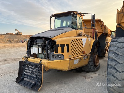2001 Volvo A40D Articulated Dump Truck (Inoperable)