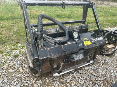 Cat HM315C Kompaktlader-Mulcher