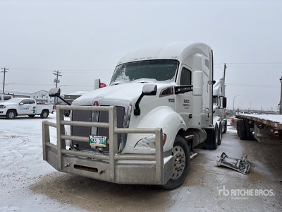 2016 Kenworth T680 6x4 Tracteur Routier Couchette