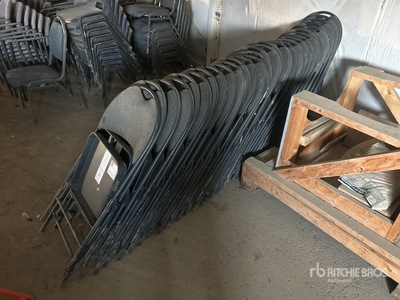 Quantity of (30) Folding Chairs Materiały biurowe