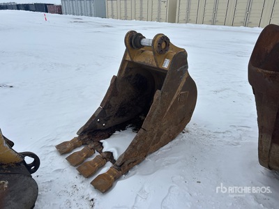 32 in Excavator Bucket