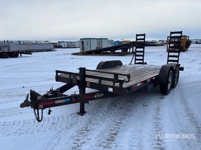 2014 ABU 08216SH270 16 ft T/A Remolque Portamaquinaria