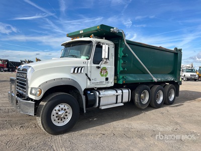 2015 Mack GU713 8x4 Tri/A Dump Truck