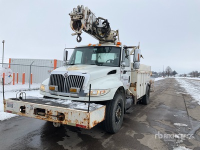 2007 International 4400 4x2 Digger Derrick Truck