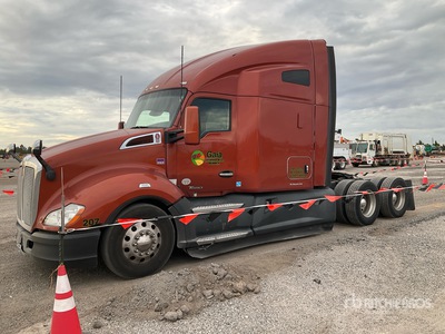 2019 Kenworth T680 6x4 T/A Sleeper Truck Tractor