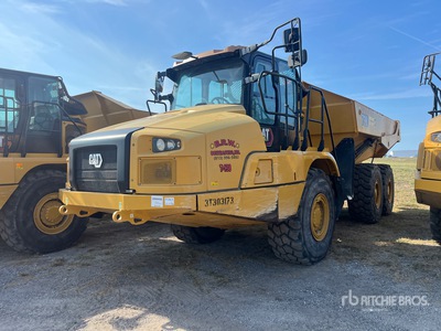 2023 Cat 730 Camion à benne articulé