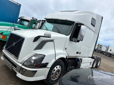 2013 Volvo VNL 6x4 Tracteur Routier Couchette (Inoperable)