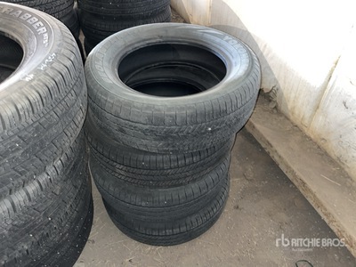 Quantity of (4) Yokohama Geolandar G91 225/60R17 Opony