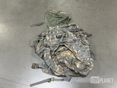 (19) Large Field Rucksacks
