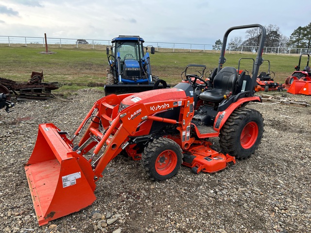 2023 Kubota B2301HSD-1 4WD Utility Tractor