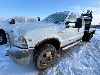 2005 Ford F-350 XL 4x4 Crew Cab Camión Caja Abierta (Inoperable)