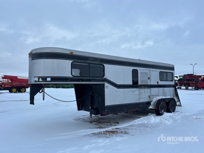 1990 Tru-Trac 23 ft T/A Przyczepa dla koni