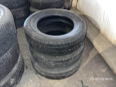Quantity of (3) Yokohama Avid S33 225/65R17 Opony