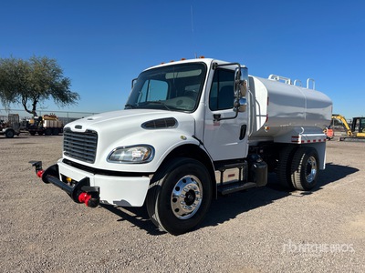 2016 Freightliner M2 106 2000 gal 4x2 Water Truck