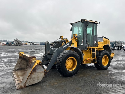 2004 John Deere 444J Pala Cargadora