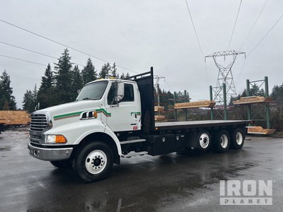 2007 Sterling LT9513 8x4 Flatbed Truck