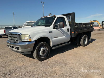 2003 Ford F-550 4x4 Camión Caja Abierta