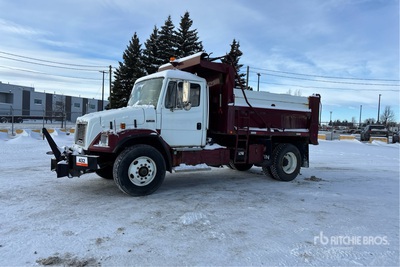 1997 Freightliner FL80 4x2 Snow Plow Truck