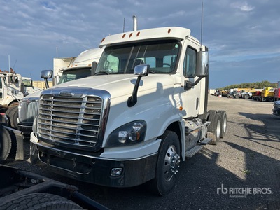 2019 Freightliner Cascadia 125 6x4 T/A Day Cab Truck Tractor (Inoperable)