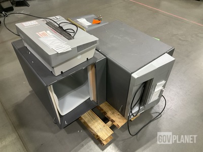 (2) Paper Shredders & (1) Ultrasonic Cleaning Machine