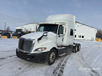 2016 International ProStar 6x4 Tracteur routier couchette