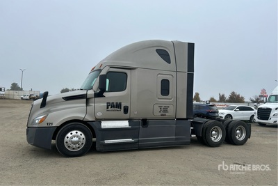 2022 Freightliner Cascadia 126 6x4 T/A Sleeper Truck Tractor